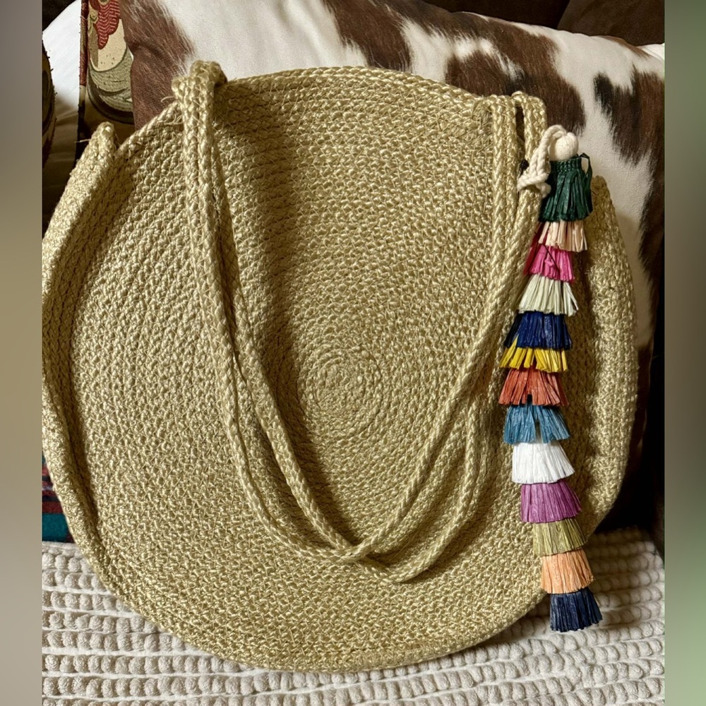 Magic Women’s Circle Straw Tote Bag with Colorful Tassels - Picture 2 of 7